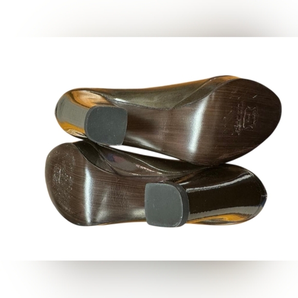 Stuart Weitzman NWT Bowright Rock Quasar Leather Metallic Grey Size 8M - Picture 7 of 10